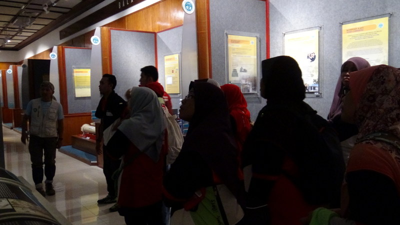 0894 DSC00068